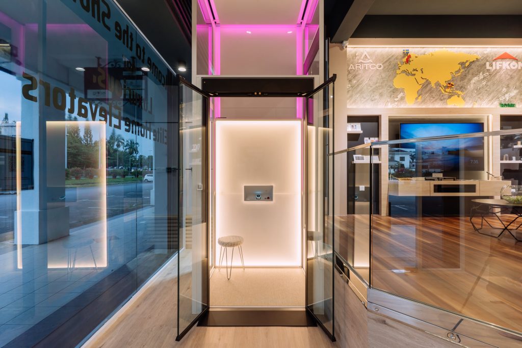 thang may gia dinh aritco - thiet ke tong the sang trong va toi gian-2